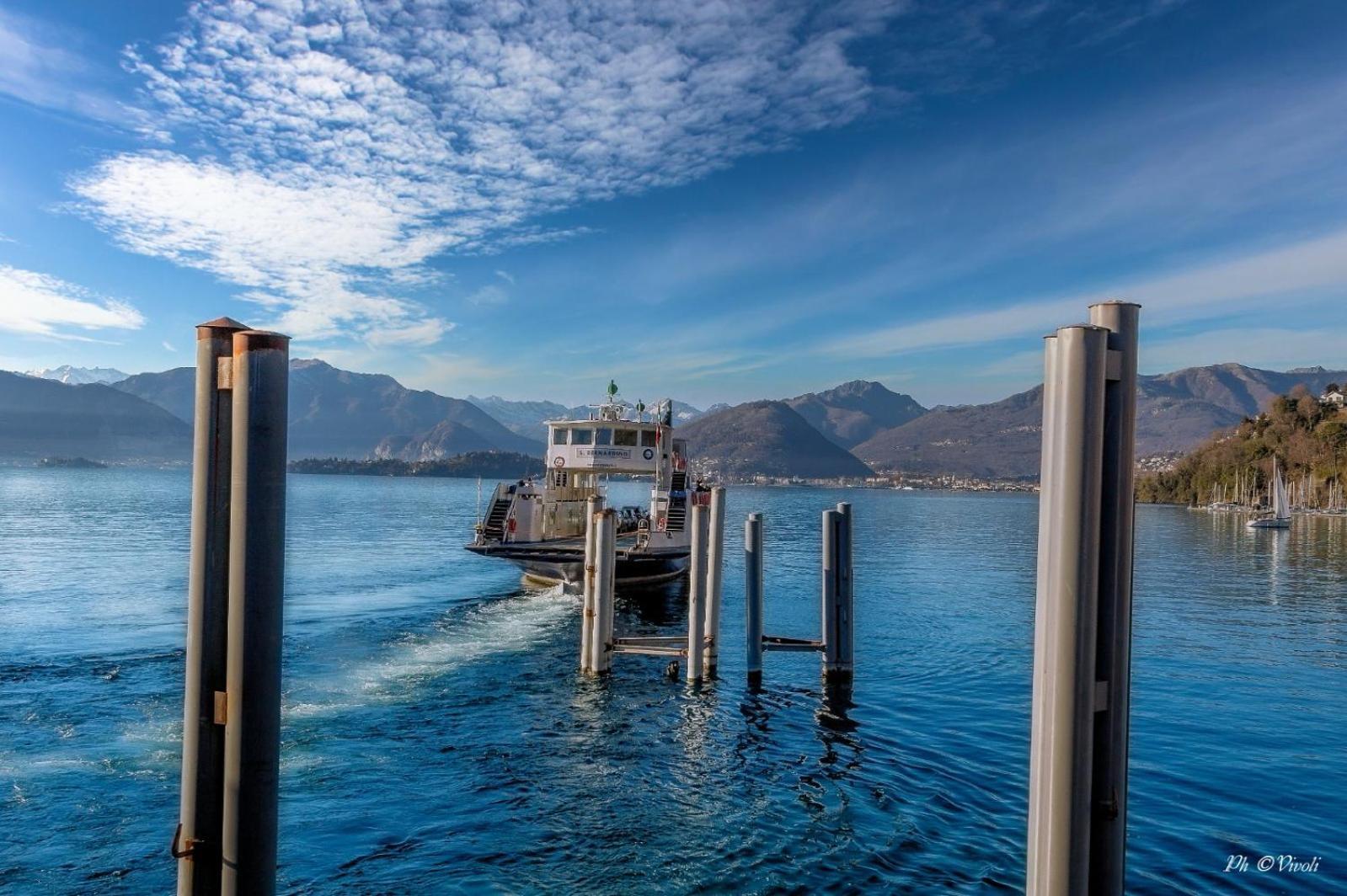 Lily Lake Maggiore Laveno Exterior foto